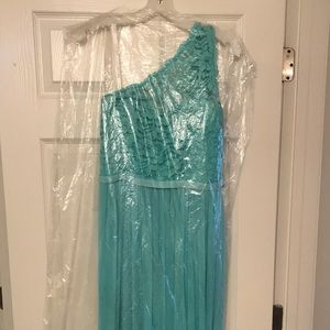 Bridesmaid/formal/prom dress - SIZE 10